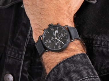Doxa D-Concept férfi óra 181.70.103.01