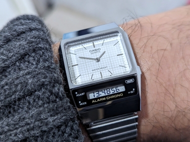 Casio Retro AQ-800E-7AEF férfi óra