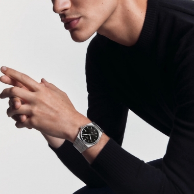 Tissot PRX férfi óra T1374101105100