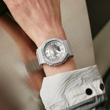 Casio G-Shock férfi óra - GA-2100FF-8AER