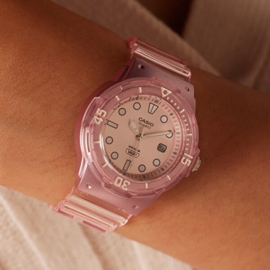 Casio női karóra - LRW-200HS-4EVEF