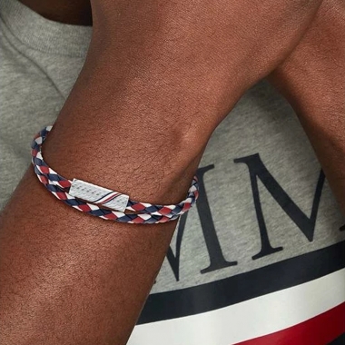 Tommy Hilfiger karkötő THJ2790472